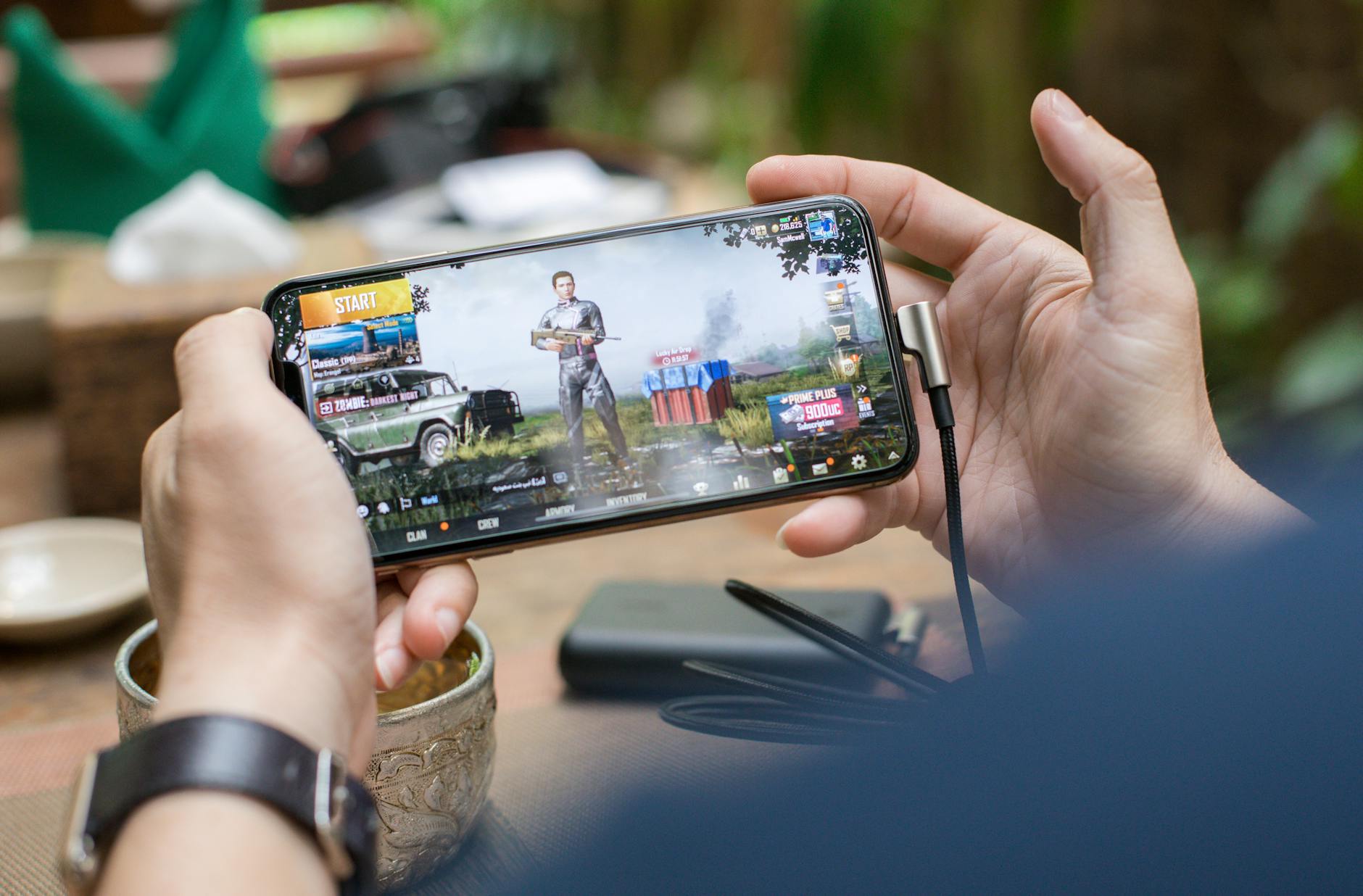 Người chơi ghi chú ngân sách trước khi trải nghiệm game nổ hũ